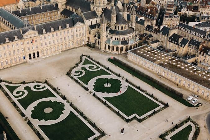Aménager à Caen : comment trouver le bon menuisier  ?