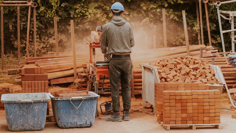 Marquage-piquetage : un incontournable pour la sécurité des chantiers